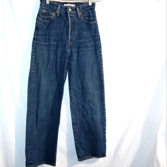 Levis Ribcage Straight Ankle Jean in dark indigo by Levi's. Ribcage Jeanwith its - Picture 4 of 11